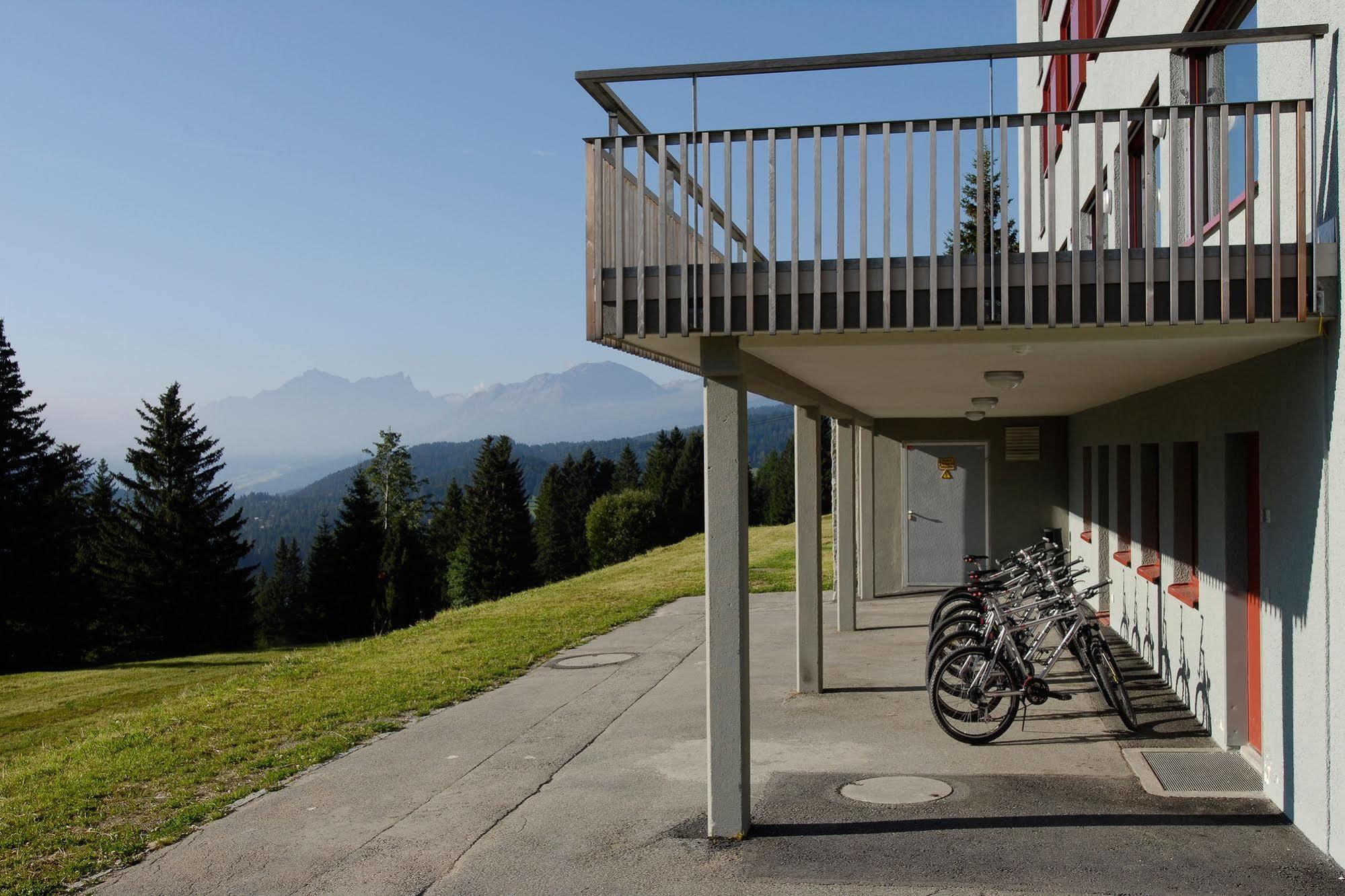 Valbella-Lenzerheide Youth Hostel Eksteriør billede